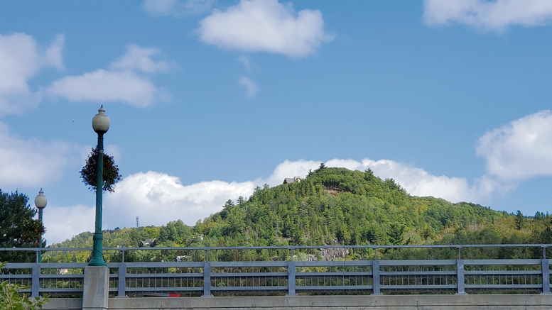 Journal des citoyens - non respect de l'environnement à piedmont