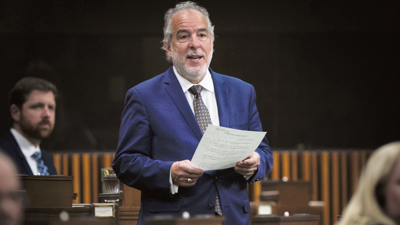 Député Fortin en chambre des communes